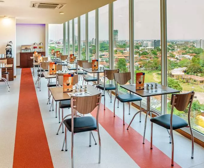 هتل Lp Equipetrol