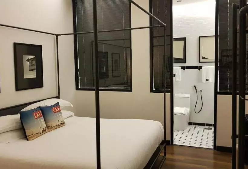 Hotel M Boutique Station 18