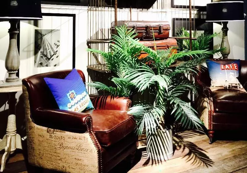 Hotel M Boutique Station 18