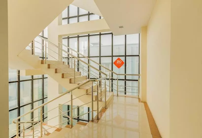 ホテル Oyo Rooms Gachibowli