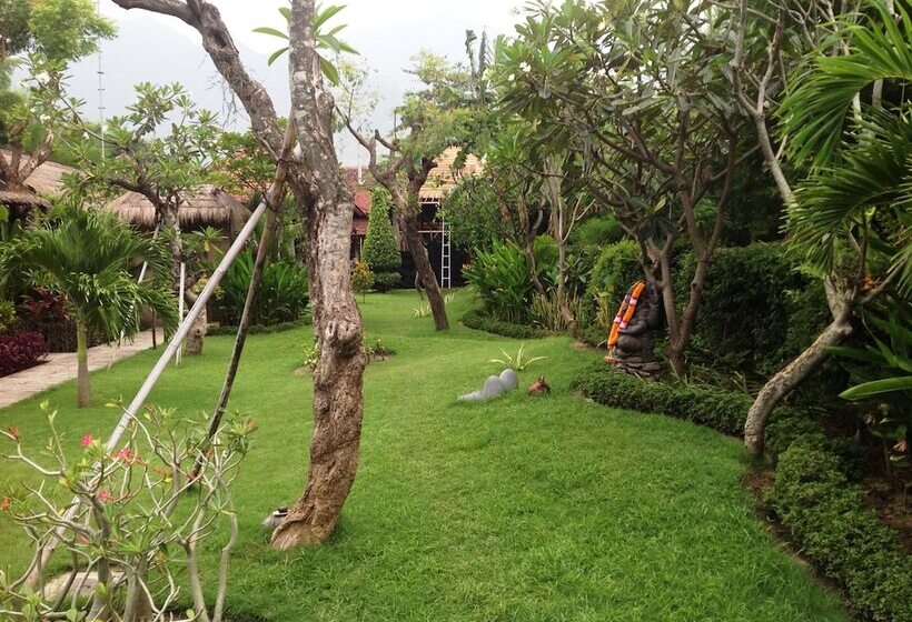 Отель Taruna Homestay