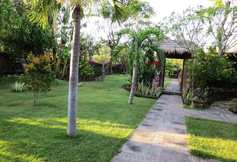 Отель Taruna Homestay