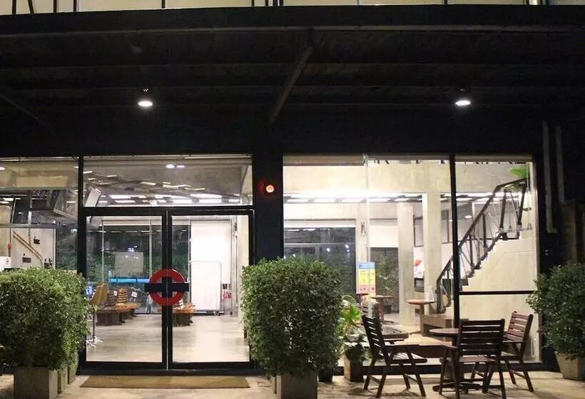 هتل The Terminal Khon Kaen