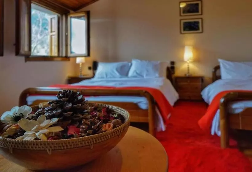 Hotel To Balkoni Tis Agorianis