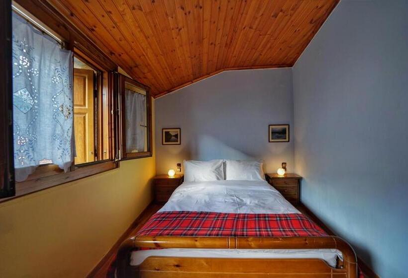 Hotel To Balkoni Tis Agorianis