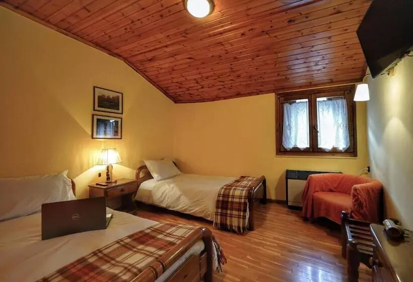 Hotel To Balkoni Tis Agorianis