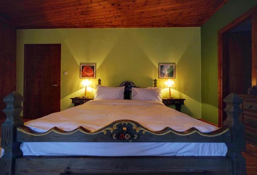 Hotel To Balkoni Tis Agorianis