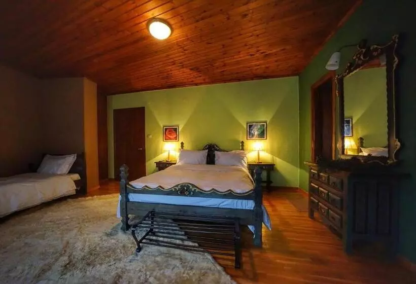 Hotel To Balkoni Tis Agorianis