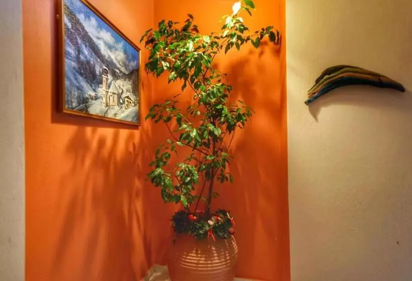 Hotel To Balkoni Tis Agorianis