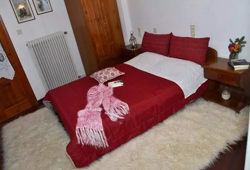 Hotel To Balkoni Tis Agorianis