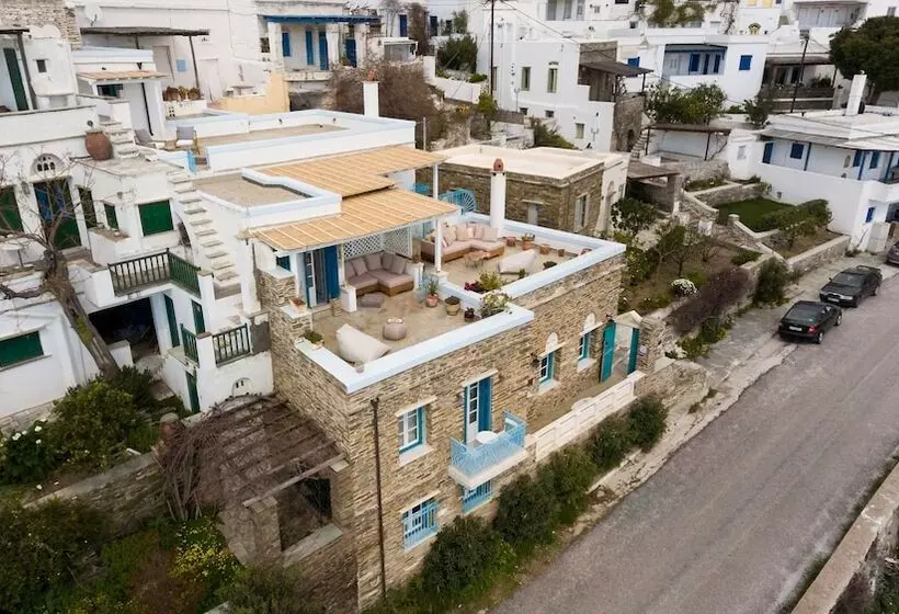 Amalgam Homes Tinos