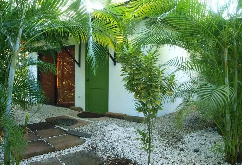 민박 Lodge Margouillat