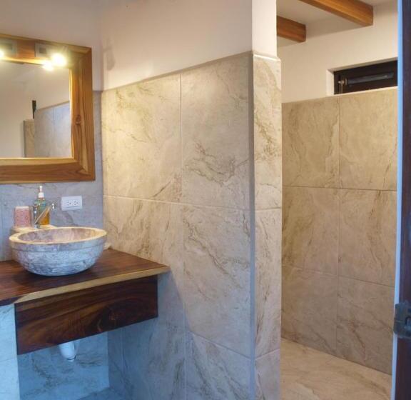 مبيت وإفطار Lodge Margouillat