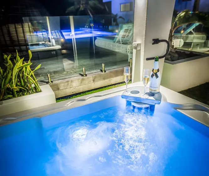 Crystal Blue Lagoon Villas