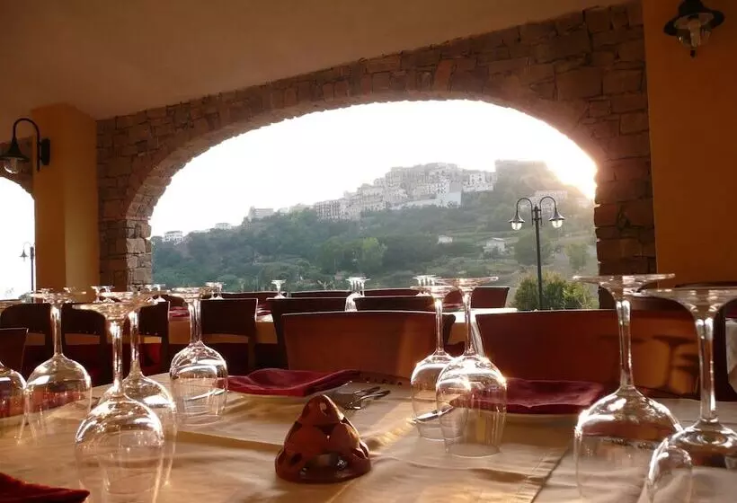 هتل Agriturismo L'arca Di Anna Brambilla