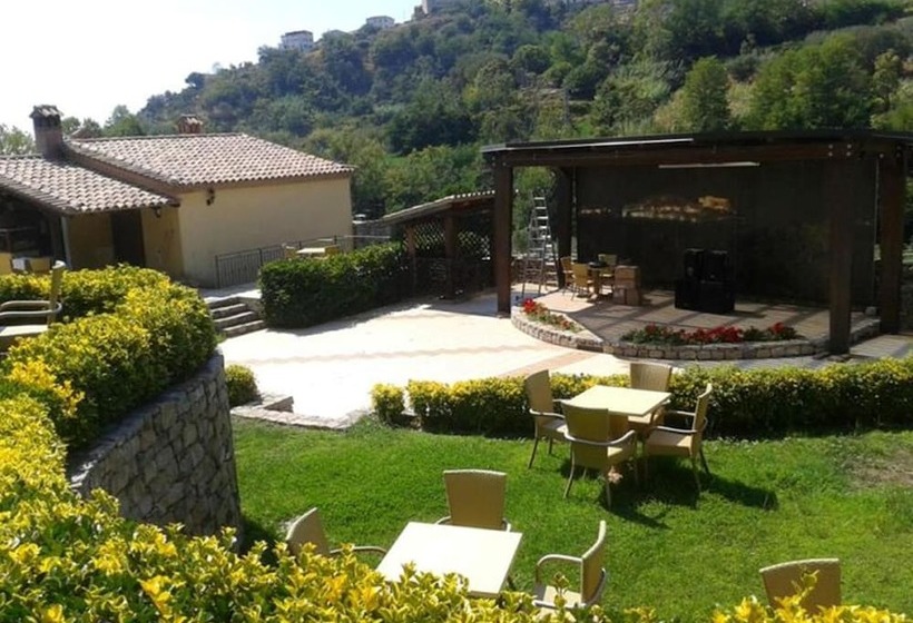 호텔 Agriturismo L'arca Di Anna Brambilla