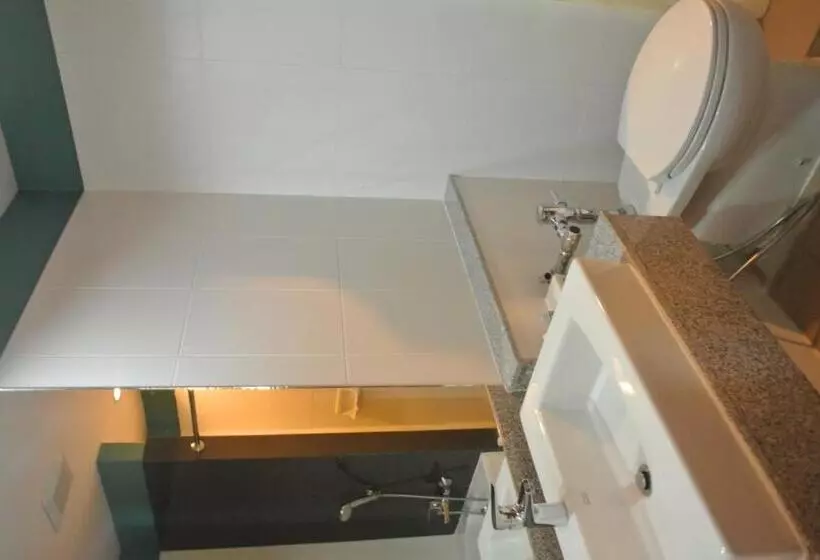 Hotelli Aloha Hatyai