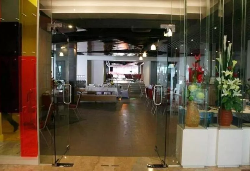 Hotelli Aloha Hatyai