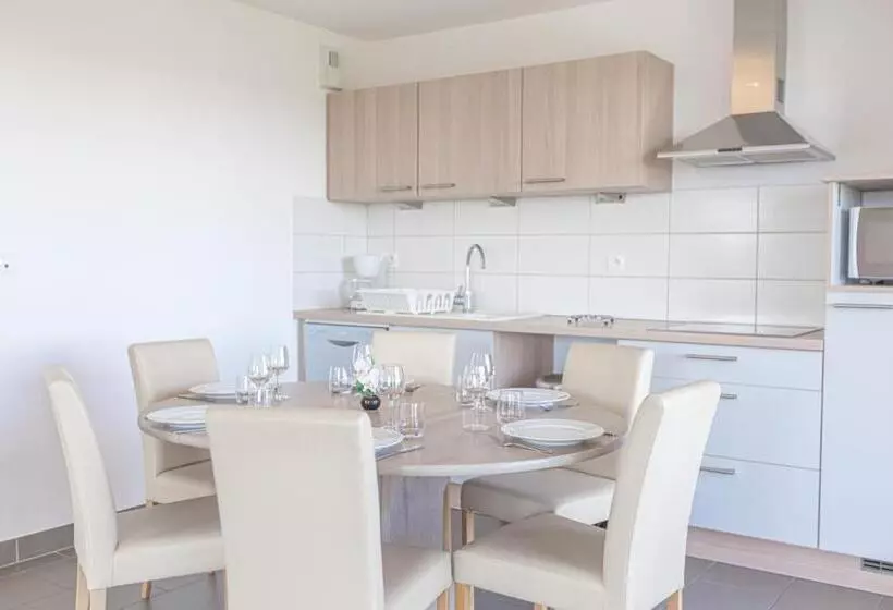 هتل Appart Du Trident