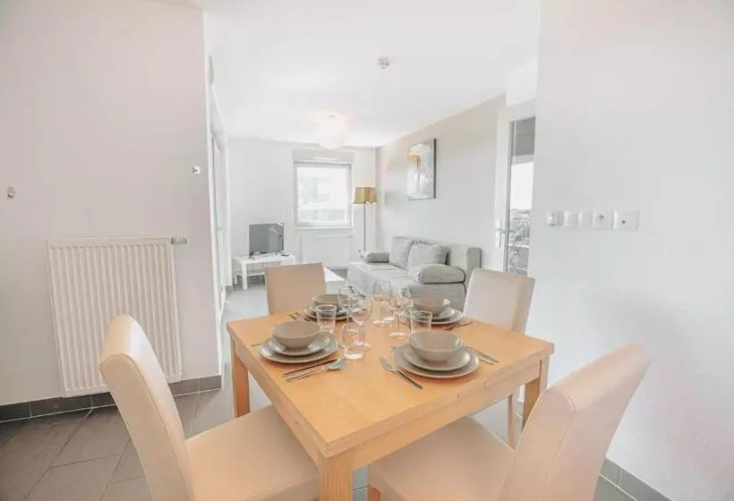 هتل Appart Du Trident