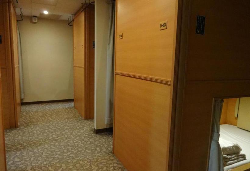 فنادق الكبسولة Spa Resort President