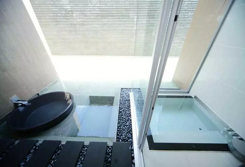 هتل Four Seasons Yuzawa Quattro