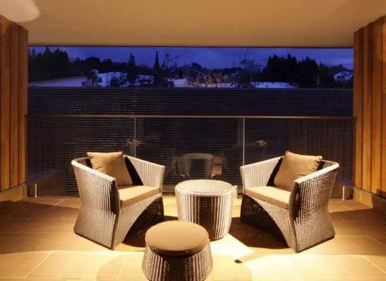 هتل Four Seasons Yuzawa Quattro