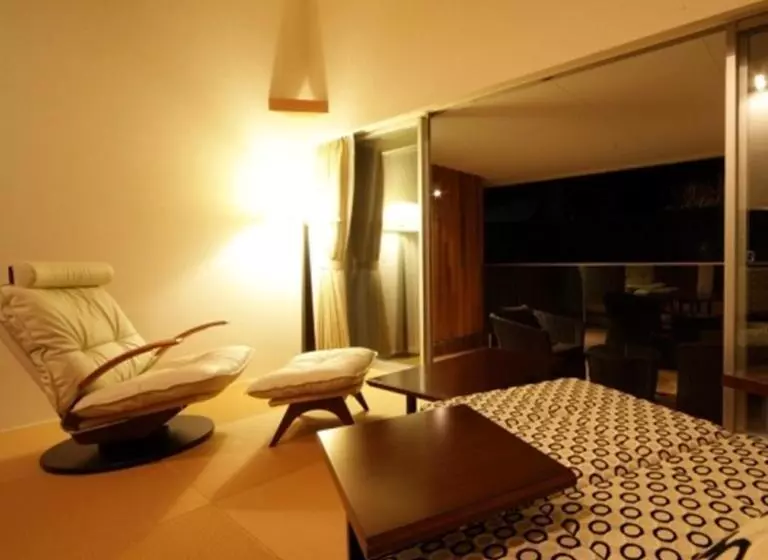 هتل Four Seasons Yuzawa Quattro