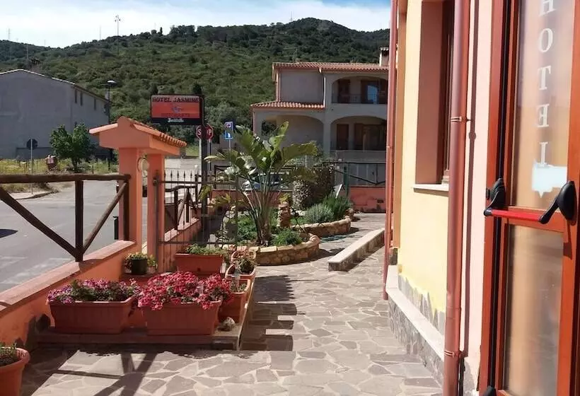 هتل Jasmine