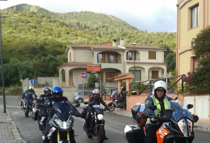 בית מלון כפרי Jasmine