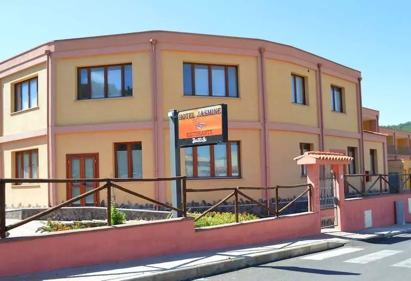 هتل Jasmine