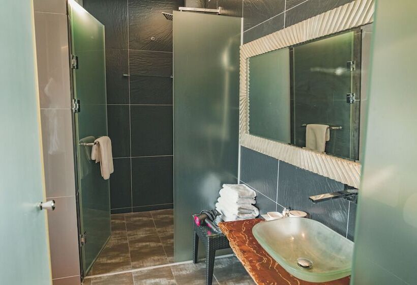 בית מלון כפרי Scarboro