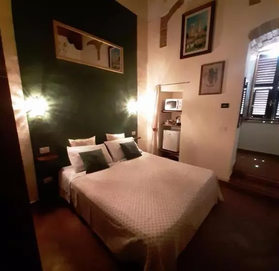 Отель Locazione Turistica Totti