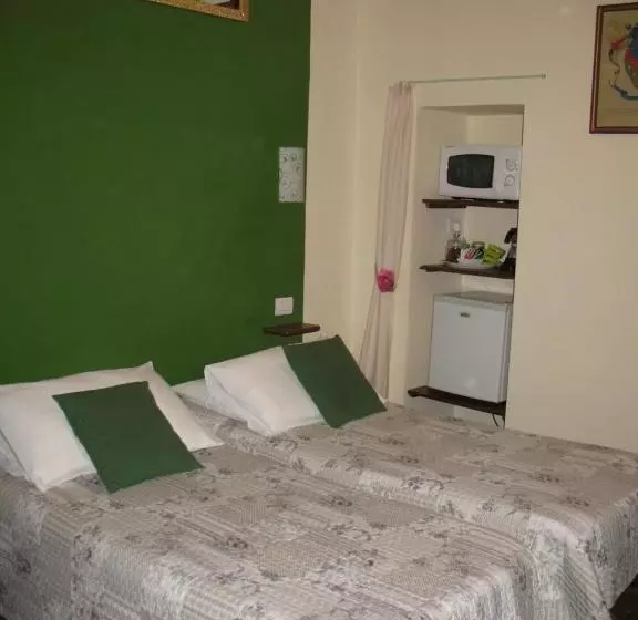 Отель Locazione Turistica Totti