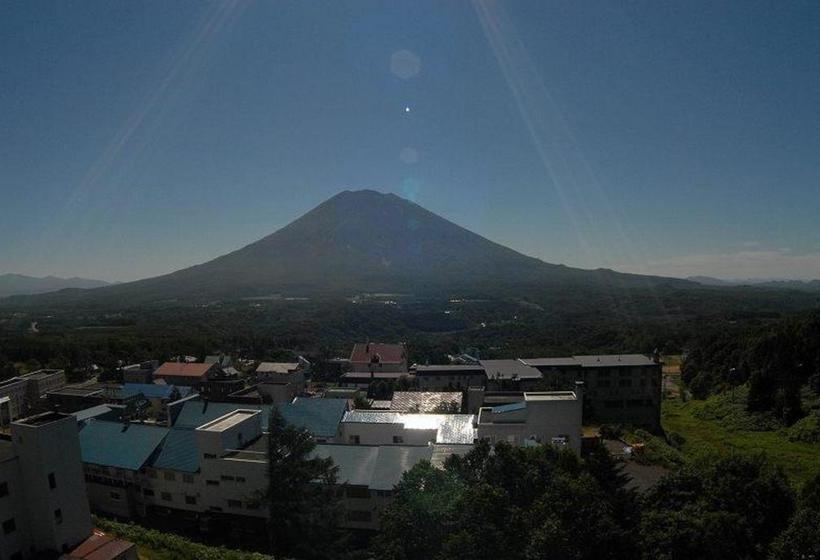 בית מלון כפרי Niseko Alpen