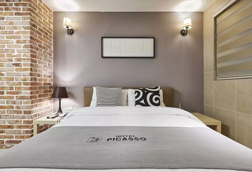 Hôtel Picasso