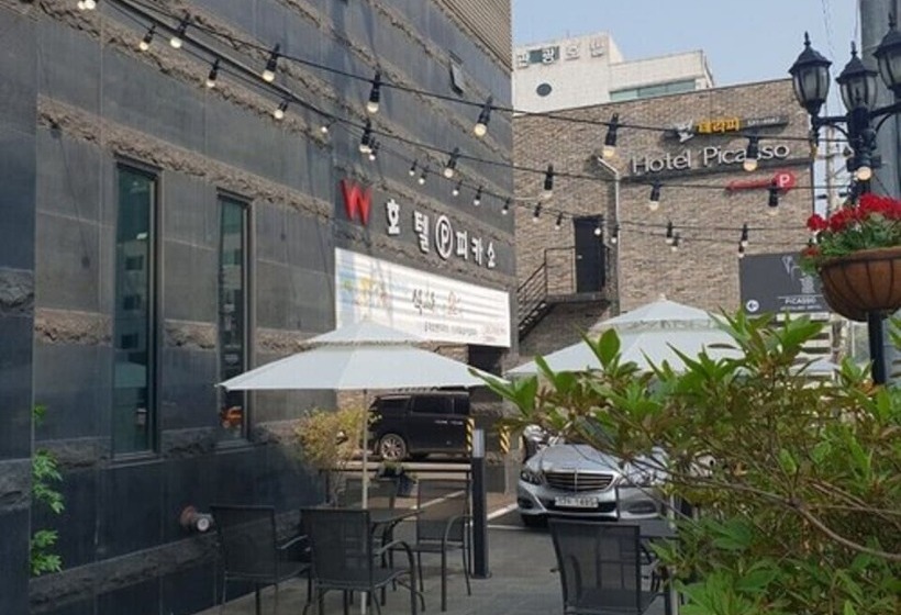 בית מלון כפרי Picasso