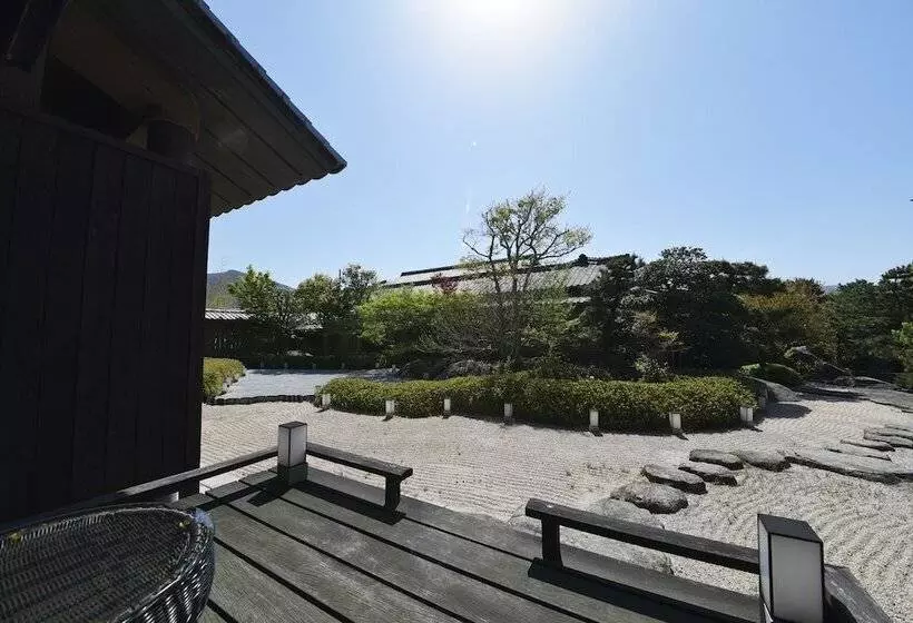 Otel Shioyu Naginoto