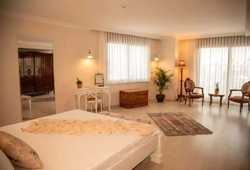 호텔 Teddy Alaçatı