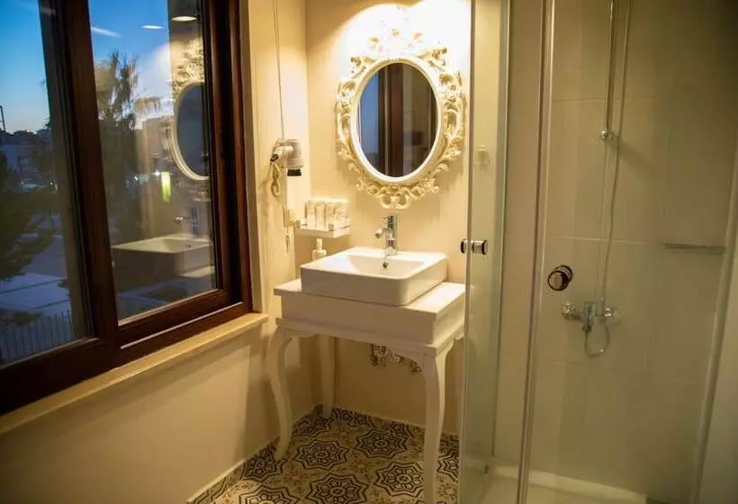 호텔 Teddy Alaçatı