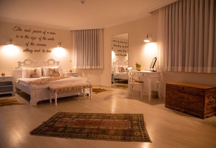 فندق Teddy Alaçatı