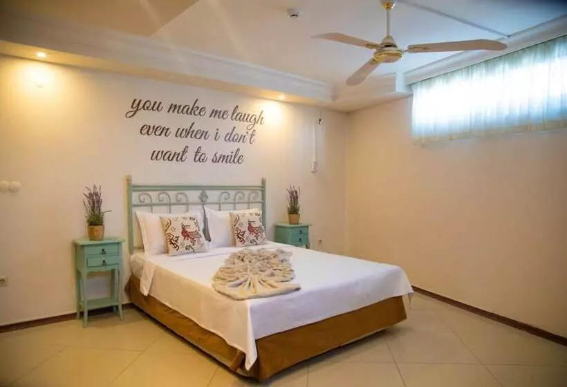 호텔 Teddy Alaçatı