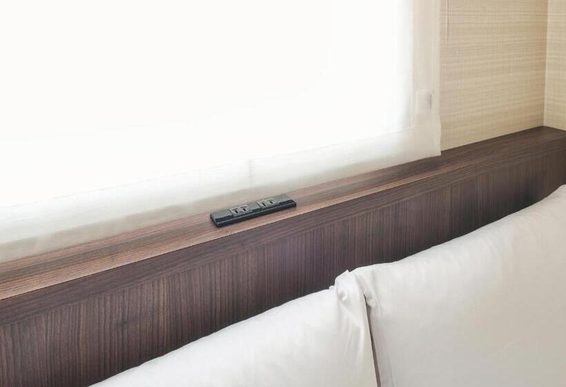 酒店 Vessel Inn Yachiyo Katsudai Ekimae