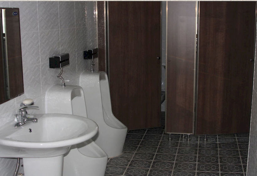 Pensão Railro Guesthouse