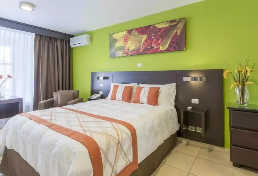 Residence Inn Suites Cristina