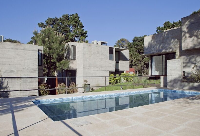 V & D Casas En Mar Azul