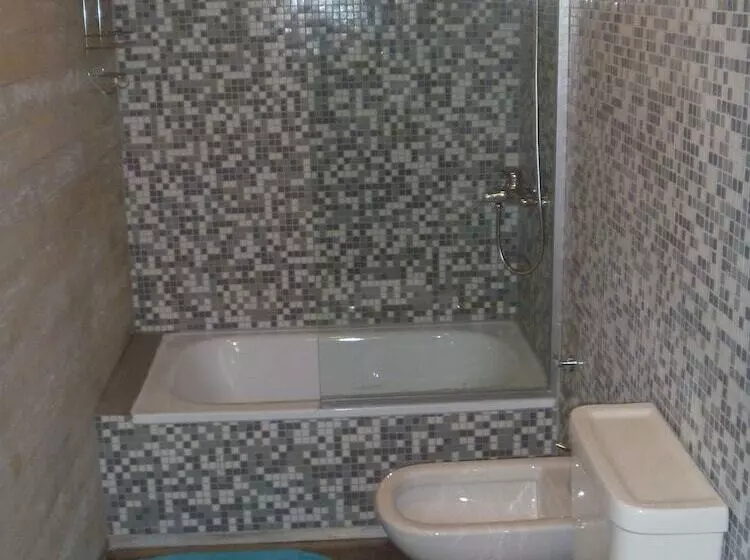 V & D   Casas En Mar Azul