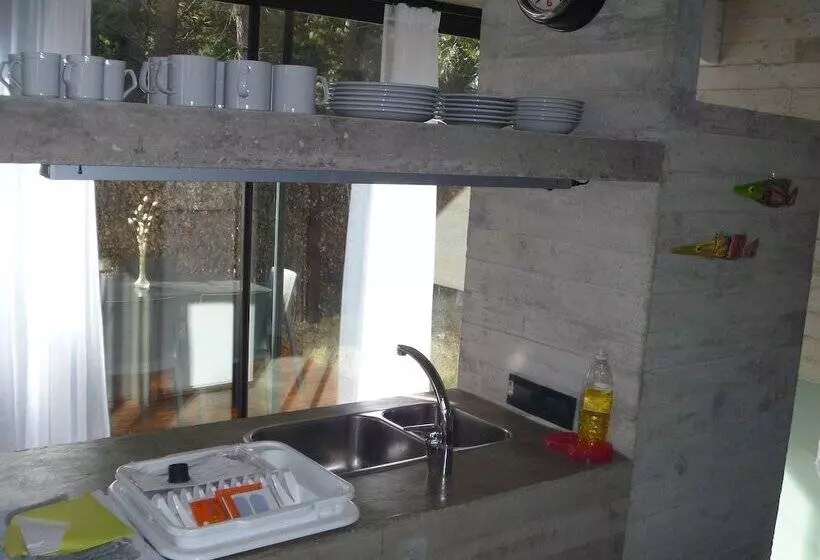 V & D   Casas En Mar Azul