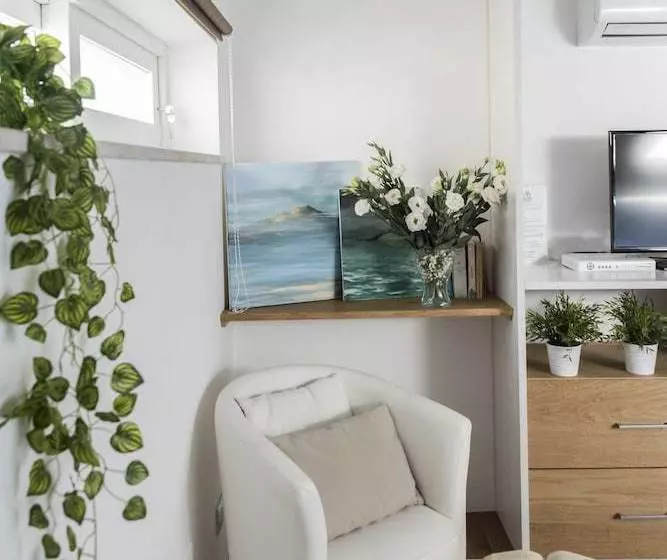 Agora Apartments