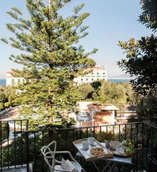 Agora Apartments